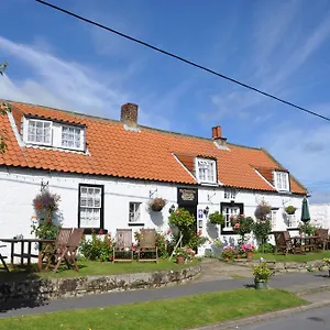 The Beehive **** Whitby